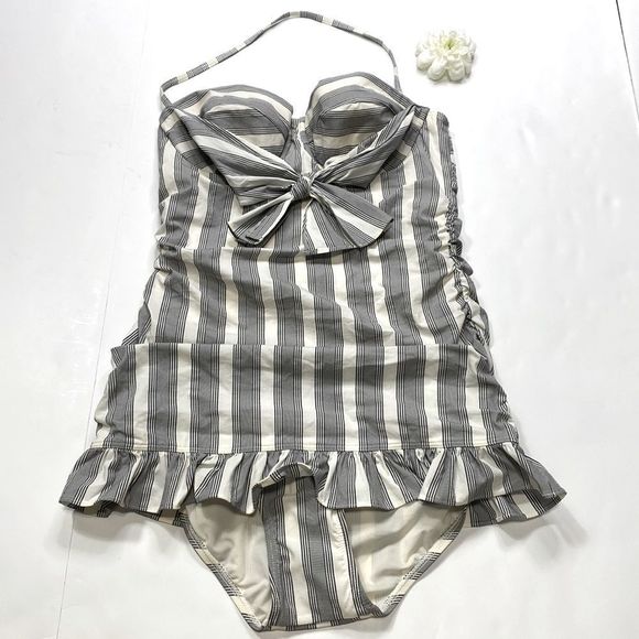 Juicy Couture Swim Juicy Couture Halter Retro One Piece 5s Swimsuit